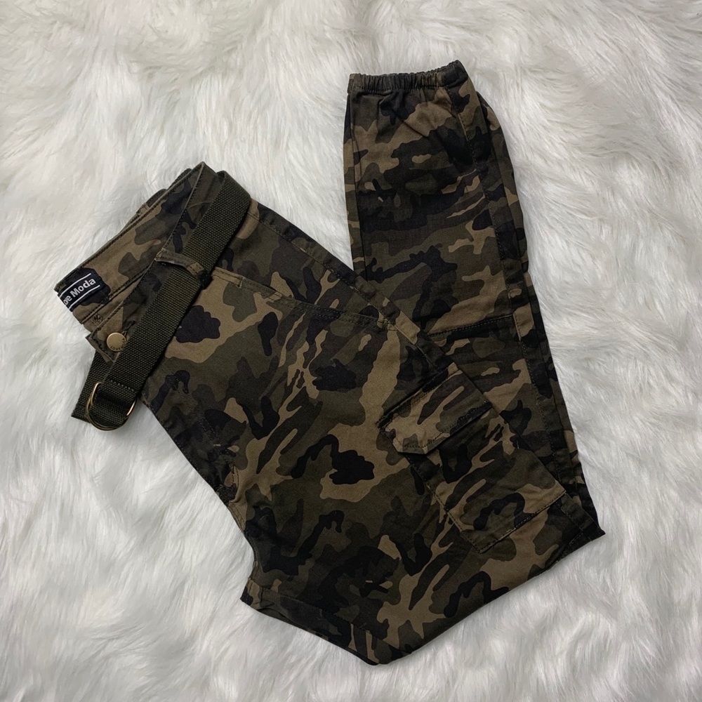 Camo Pants 🖤